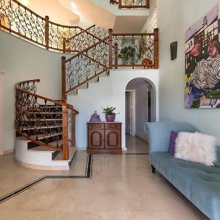 Your Private Paradise Luxurious Todo For Unforgettable Villa Benalmádena